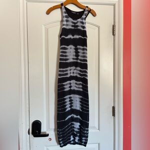 GABRIELLE UNION Black and White Tie-Dye Razorback Dress